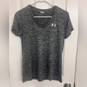 Women’s size medium Under Armour t-shirt